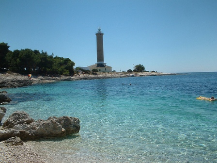 Veli Rat apartmani Veli Rat Dugi otok sobe Veli Rat smještaj Veli Rat  turistička agencija Lotos zadarska rivijera 